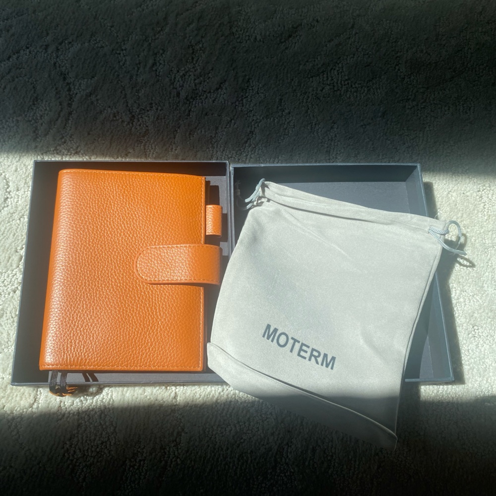 Moterm Planner cover A6 stalogy. Pebbled burnt orange